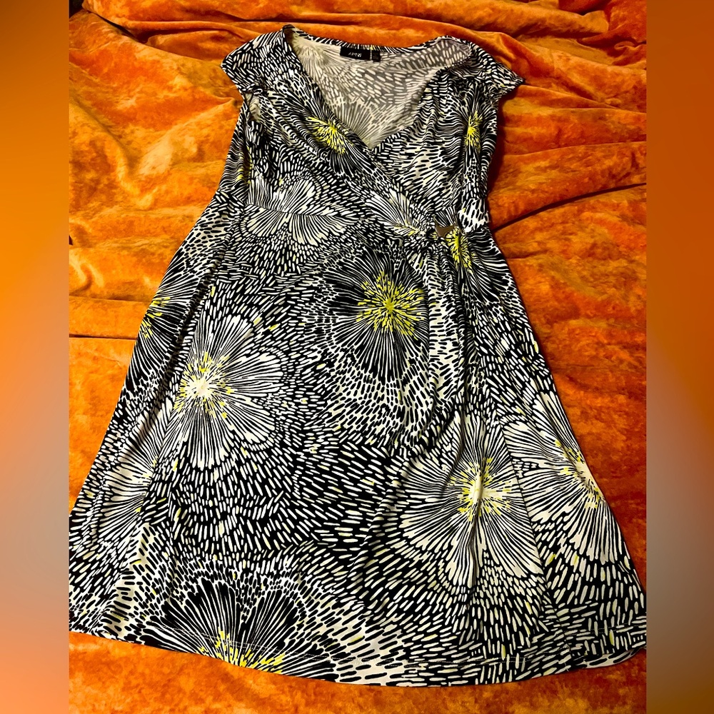 Faux wrap dress. Black white and yellow print.